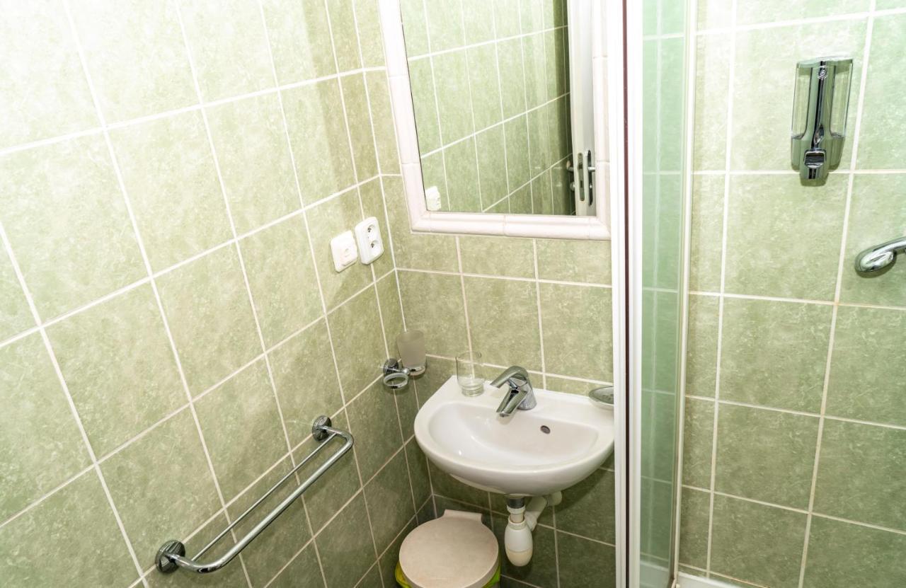Sunshine Pension Karlovy Vary Ngoại thất bức ảnh