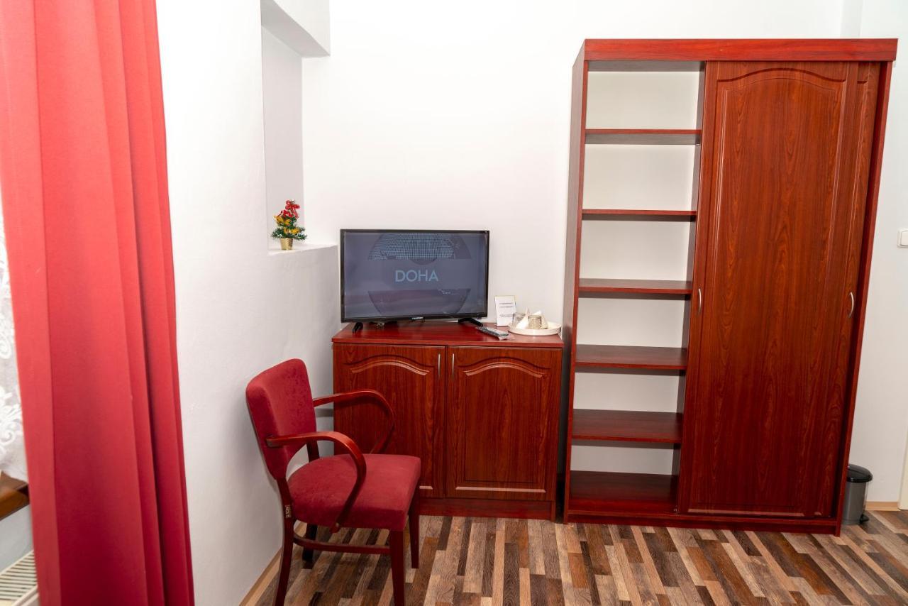 Sunshine Pension Karlovy Vary Ngoại thất bức ảnh