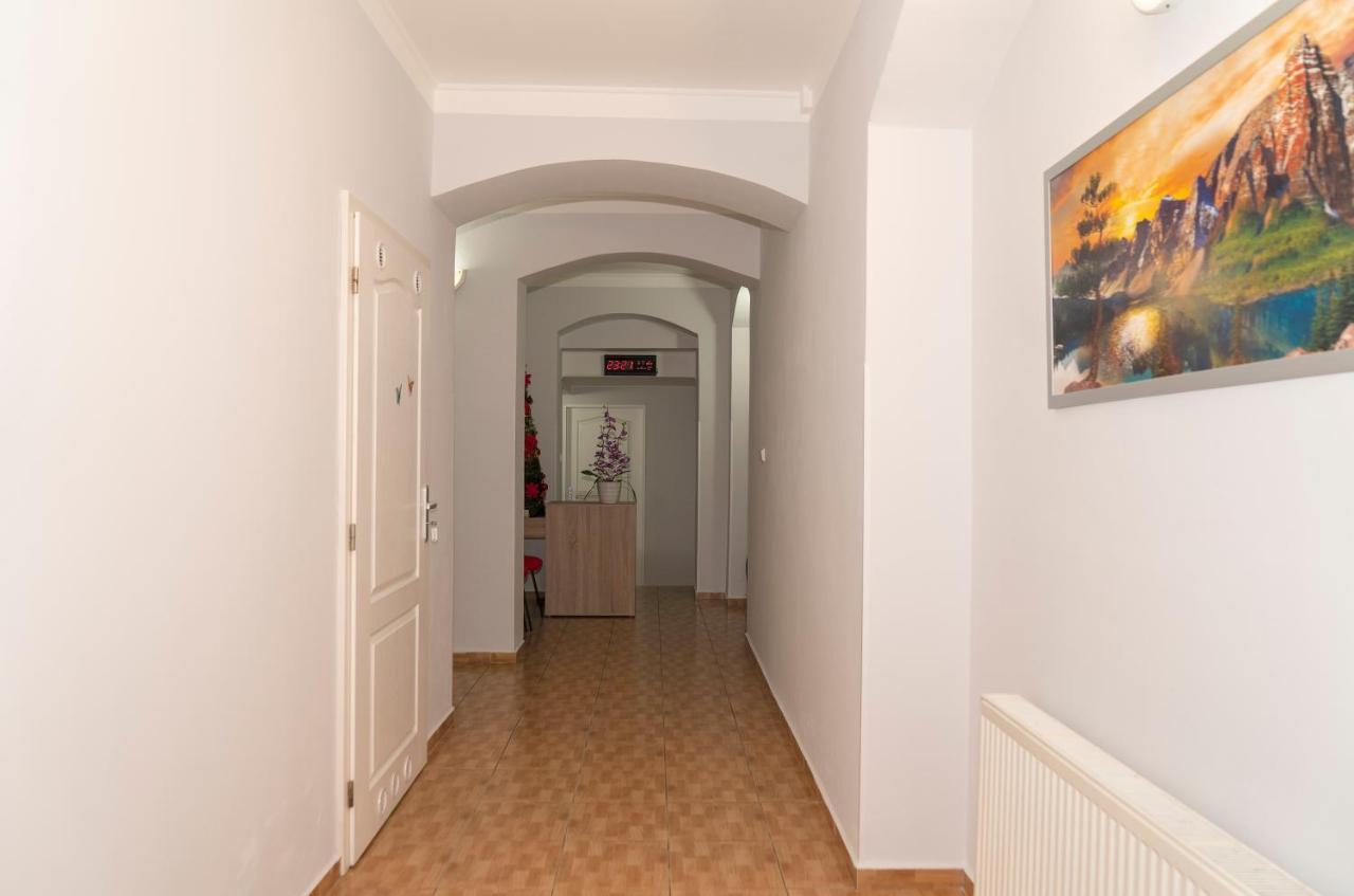 Sunshine Pension Karlovy Vary Ngoại thất bức ảnh